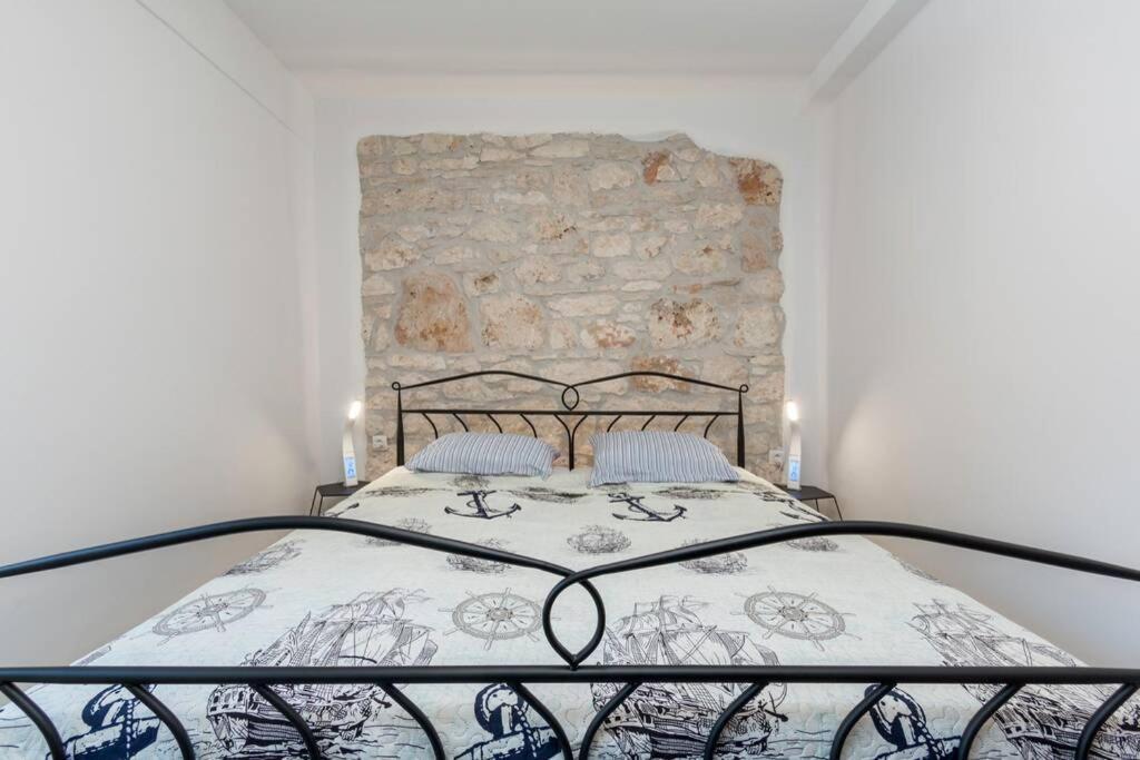 Predivan Novouredeni Apartman U Blizini Mora Banjole Dış mekan fotoğraf
