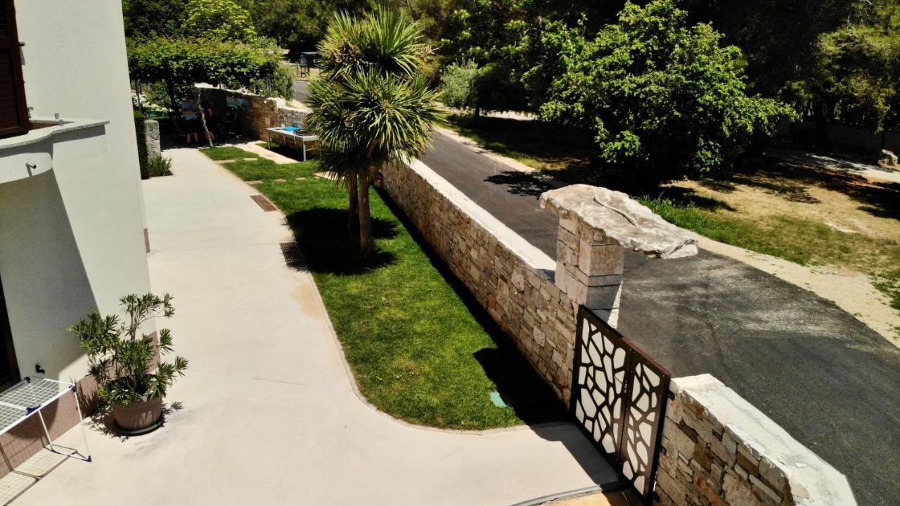 Predivan Novouredeni Apartman U Blizini Mora Banjole Dış mekan fotoğraf