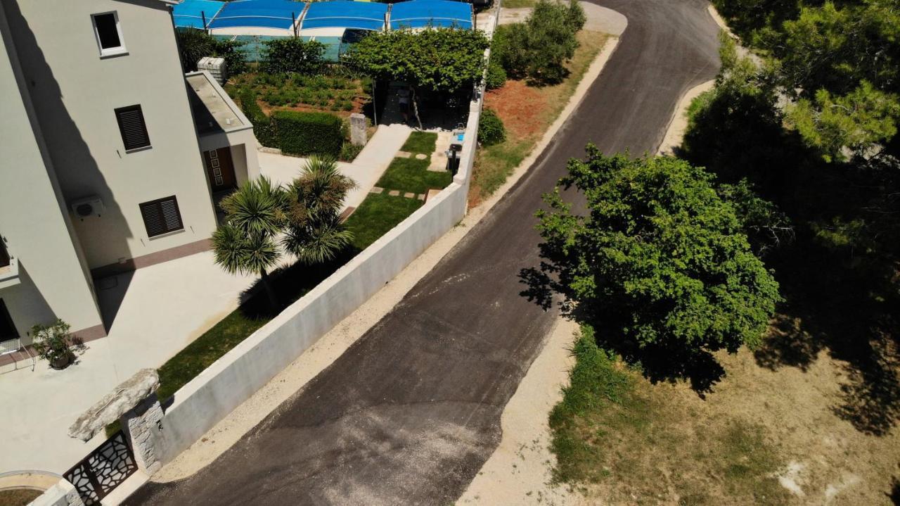 Predivan Novouredeni Apartman U Blizini Mora Banjole Dış mekan fotoğraf